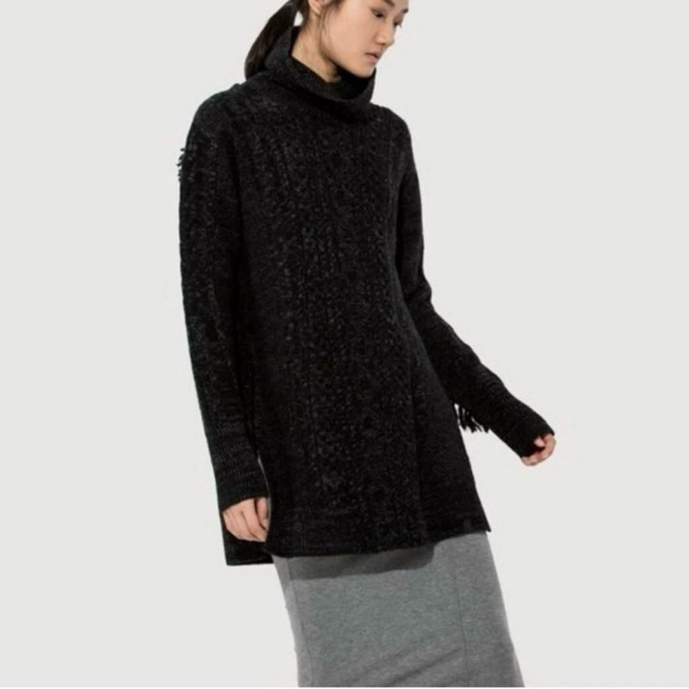 Kit and Ace Cashmere Dahlia Turtleneck Sweater Size M/L